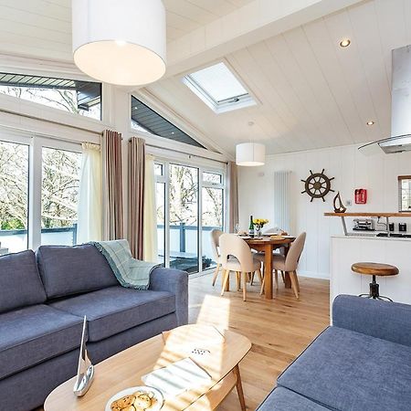 Woodside Bay Lodge Retreat Wootton Bridge  Dış mekan fotoğraf